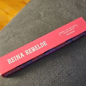 Reina Rebelde Liquid Matte Eyeliner